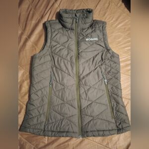 Columbia Women's Quilted Vest